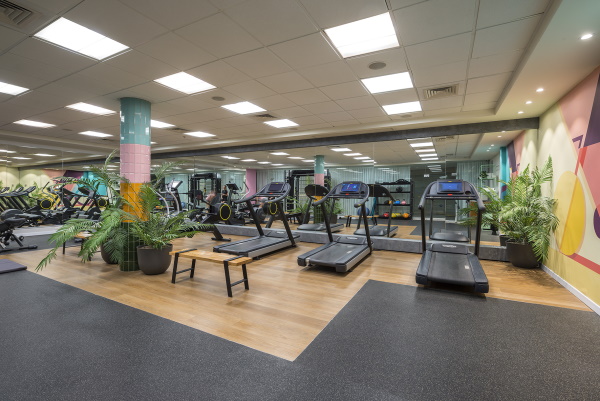 חדר כושר רויאל גארדן